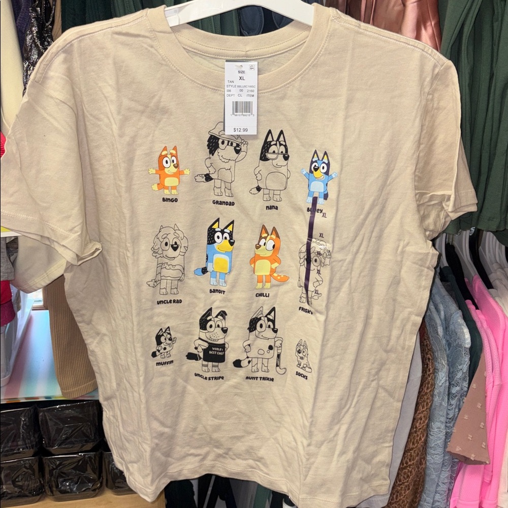 10/$10 Bluey tshirt